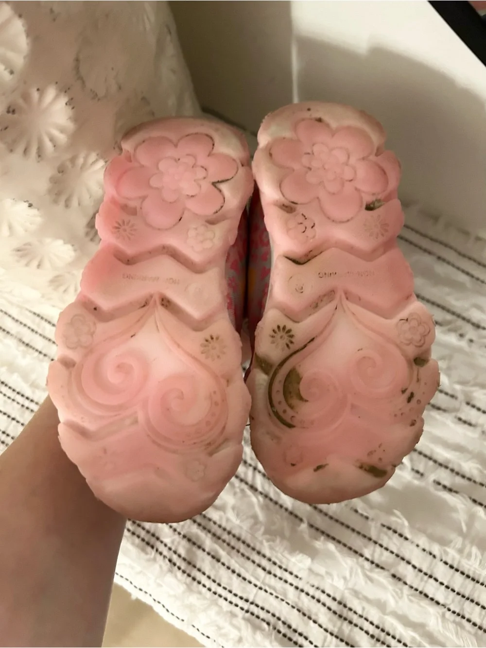 Disney Princess Light Up Sneakers Pink Leopard Girls Size 8 Velcro